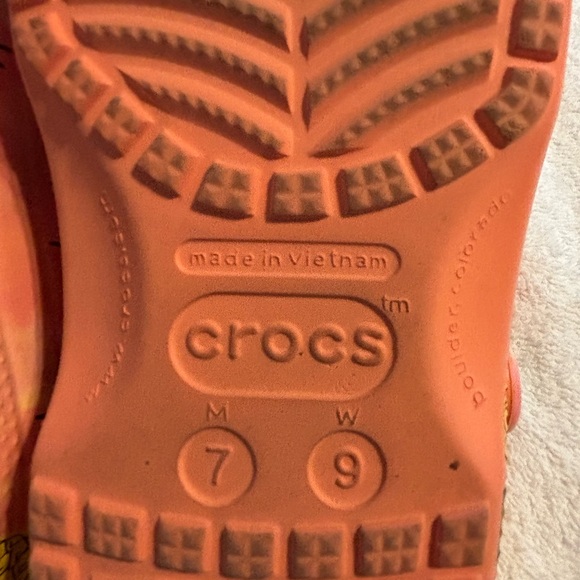 CROCS Pineapple Print Sandals - Peach and Yellow - Picture 6 of 8